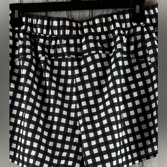 Old Navy Size:2X Women Active  Stretch  Athletic Shorts Black/White 3” Inseam - Picture 4 of 10